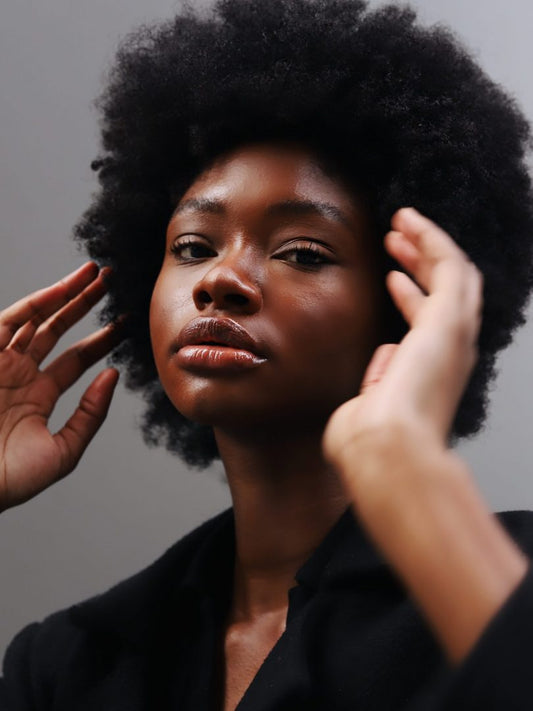 Debunking Common Myths About Shampoo and Conditioner